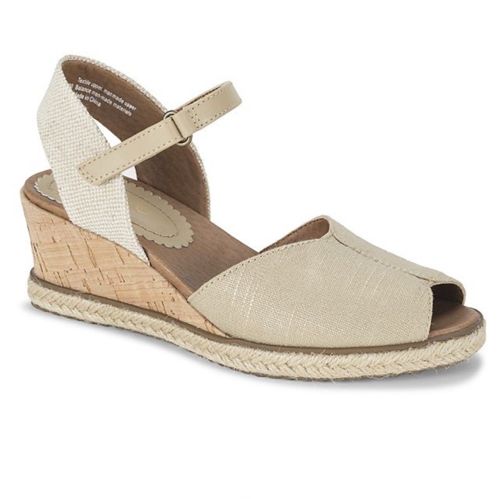 NEW 9.5 Wide BareTraps Odetta Espadrille Wedge Sandals beige adjustable
